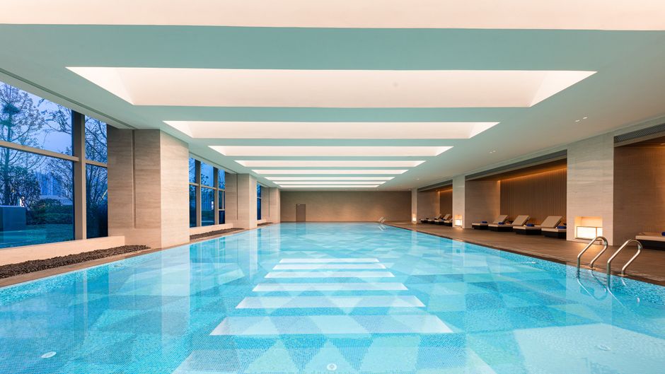 Crowne Plaza Jingmen Pool
