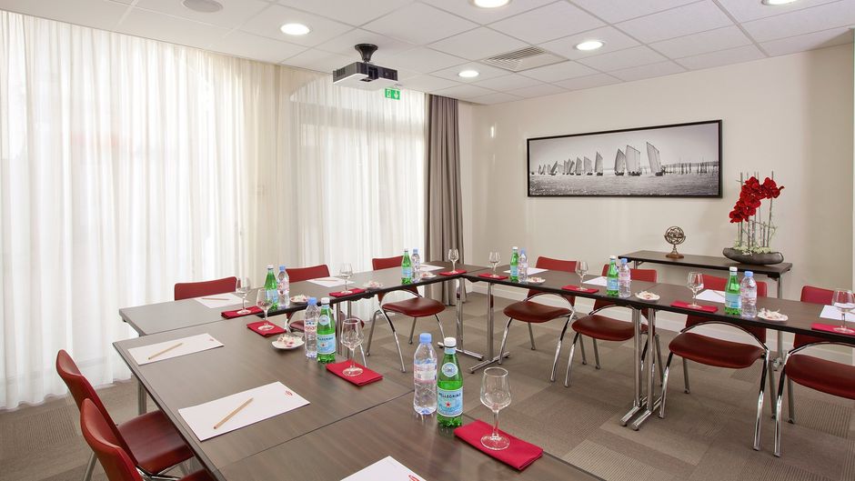 Residhome Arcachon Plazza Meeting
