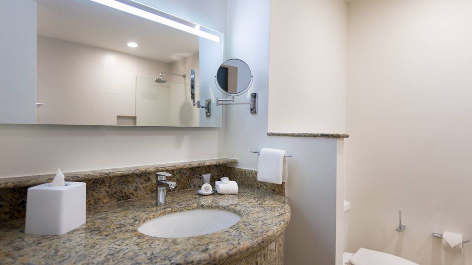 Courtyard by Marriott Cancun Airport Room