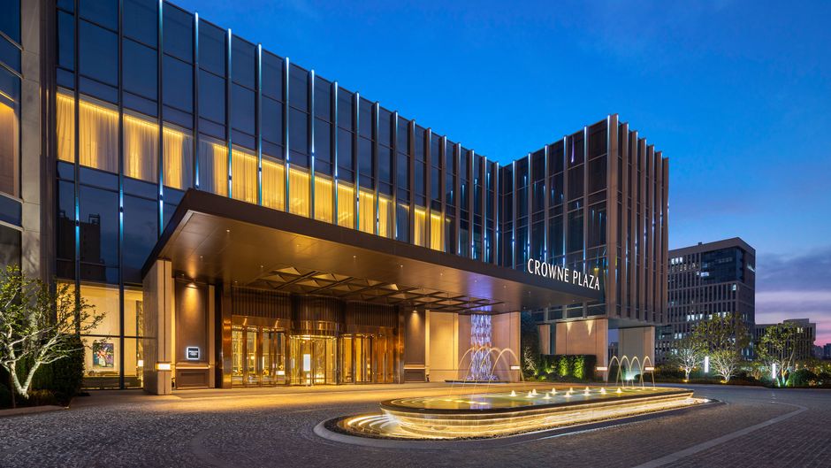 Crowne Plaza Jingmen Exterior