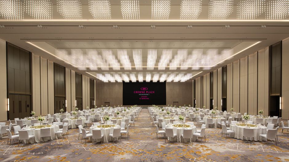 Crowne Plaza Jingmen Ballroom