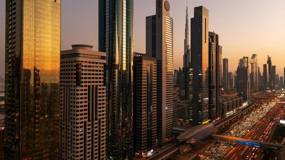Four Points by Sheraton Sheikh Zayed Rd Suite