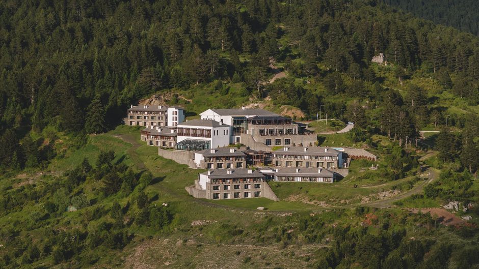 Grand Forest Hotel Metsovo Exterior