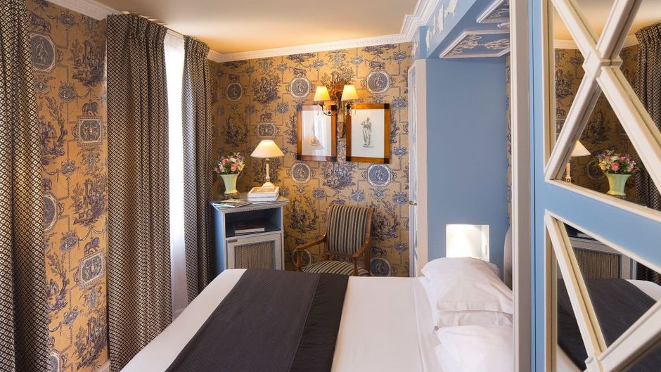 Hotel Des Grands Hommes Room