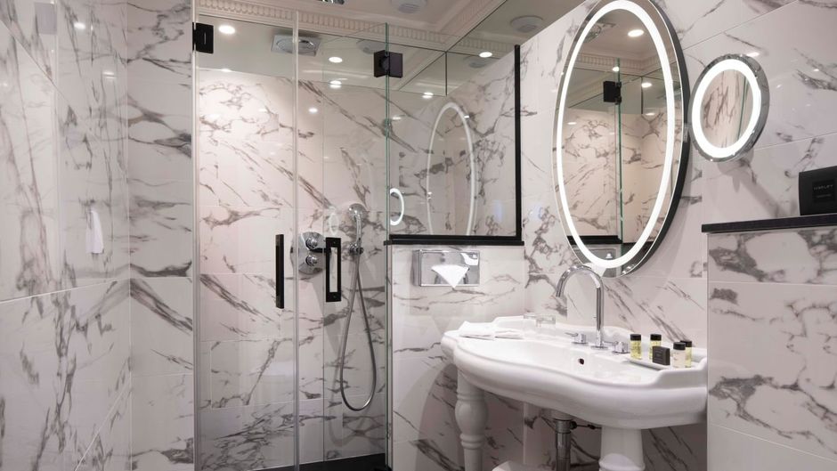 Hotel Des Grands Hommes Room