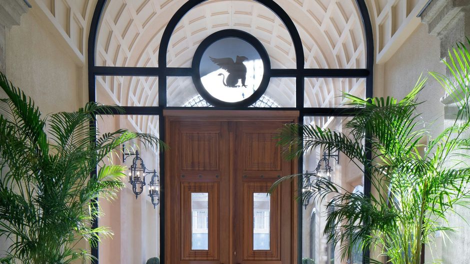 JW Marriott Istanbul Bosphorus Exterior