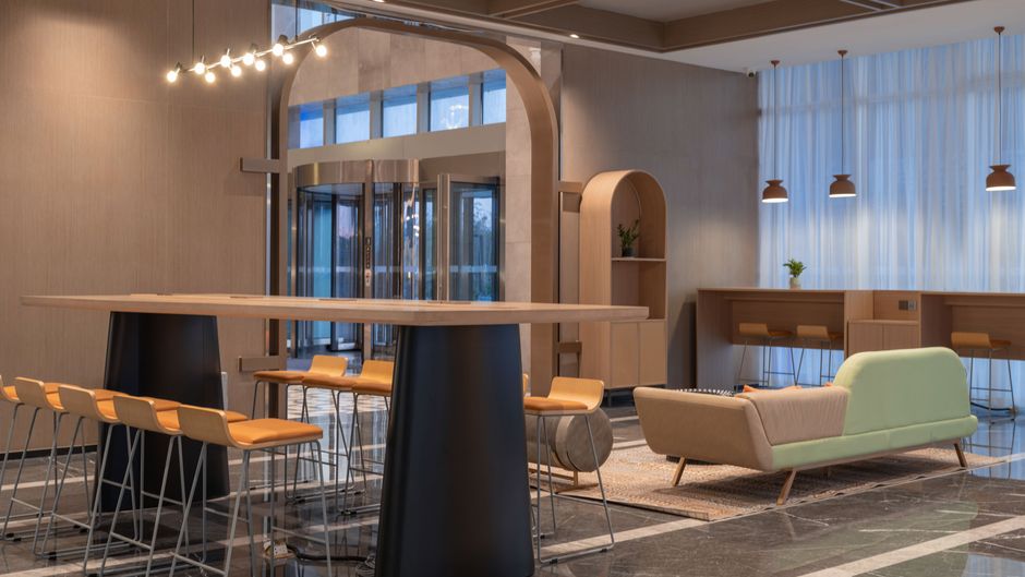 Holiday Inn Exp Taizhou Toumen Port Exterior