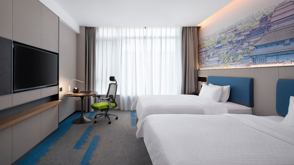 Hampton by Hilton South Railway Station Room
