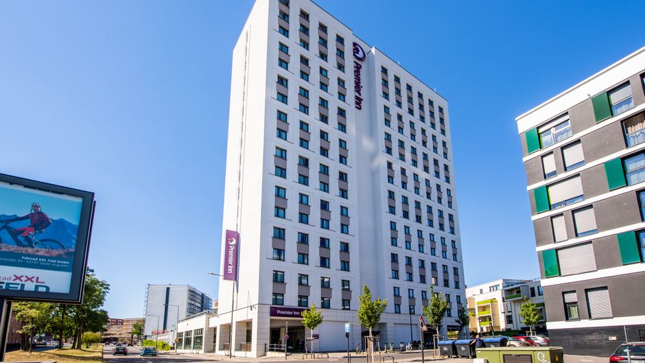 Premier Inn Cologne City Sud Exterior