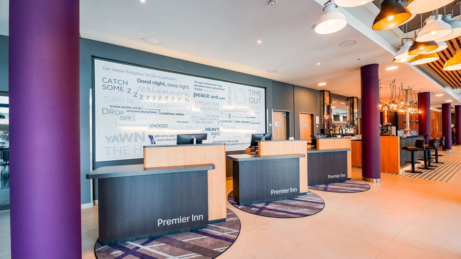 Premier Inn Mannheim City Centre Hotel Lobby