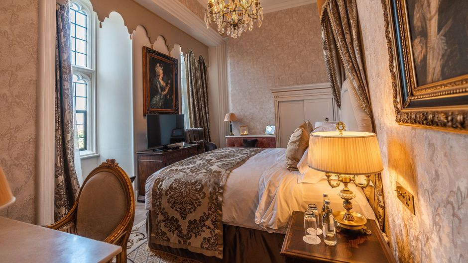 Thornbury Castle Room