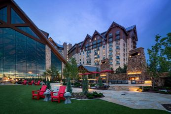 Gaylord Rockies Resort & Conv Ctr