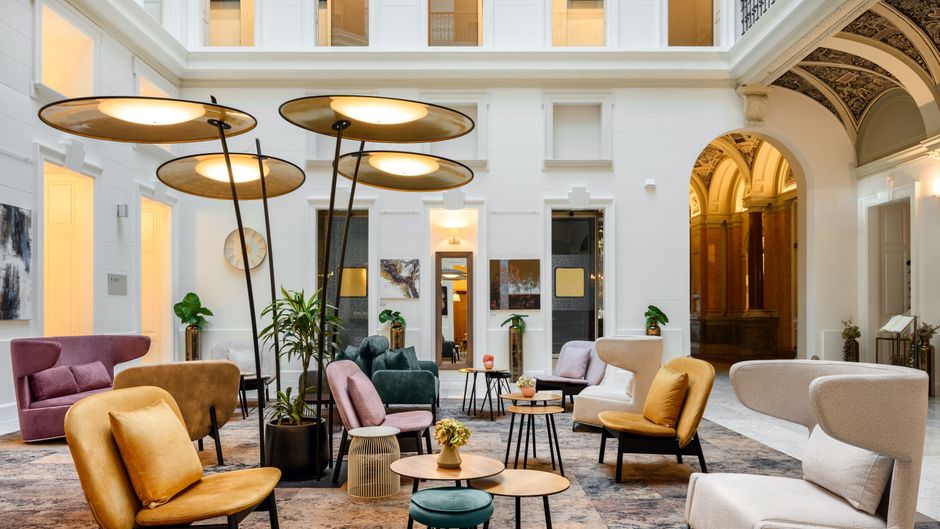 Hotel Moments Budapest Lobby