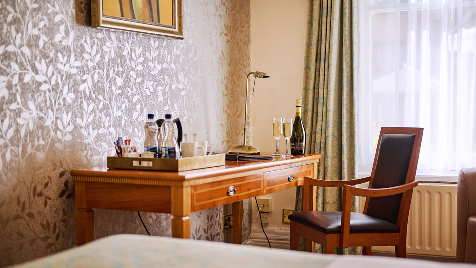 Lismoyne Hotel Room