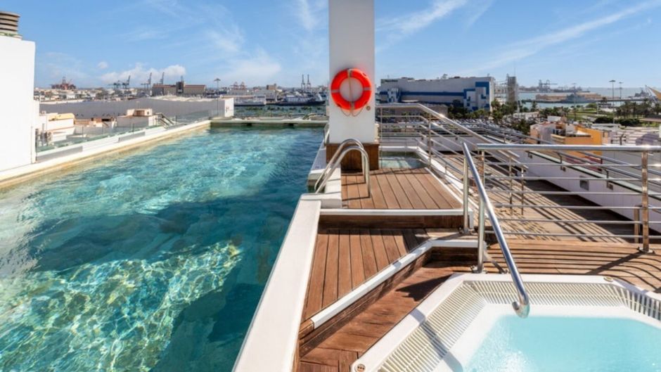 Exe Las Palmas Pool