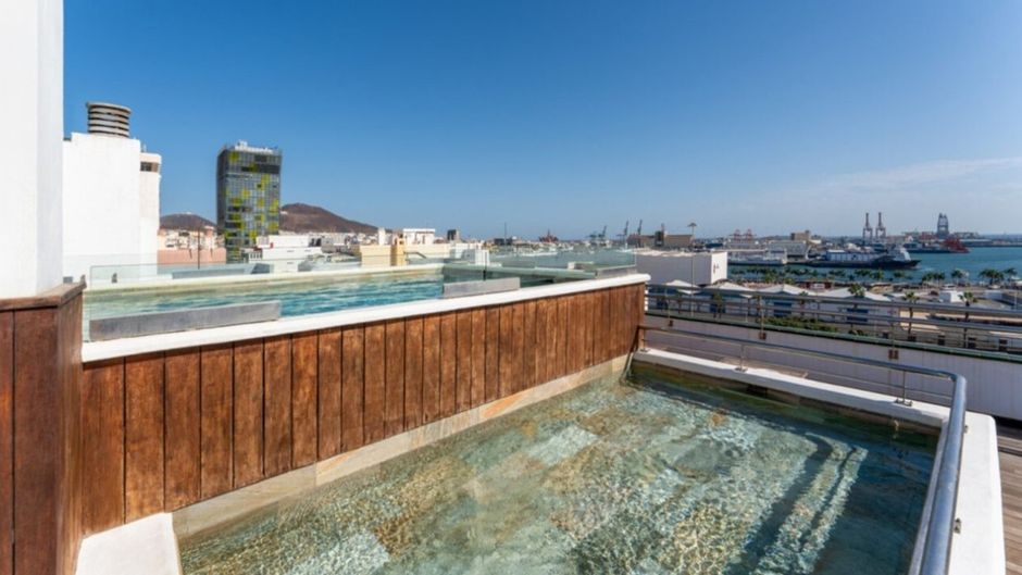 Exe Las Palmas Pool