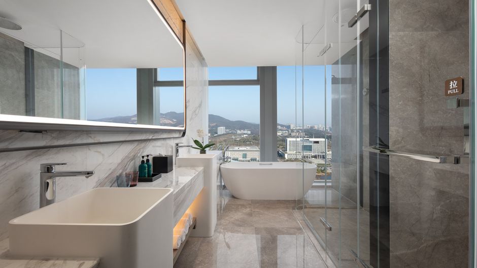 Crowne Plaza Jingmen Room