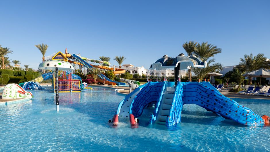 Continental Plaza Beach Resort Recreation