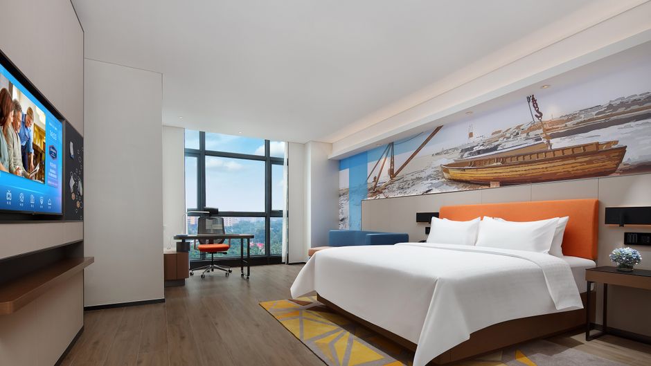 Hampton by Hilton Railway Statiion Room
