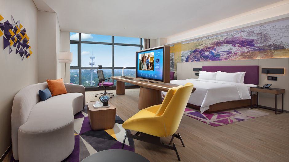 Hampton by Hilton Railway Statiion Room