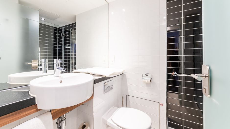 Premier Inn Nuremberg City Centre Hotel Room