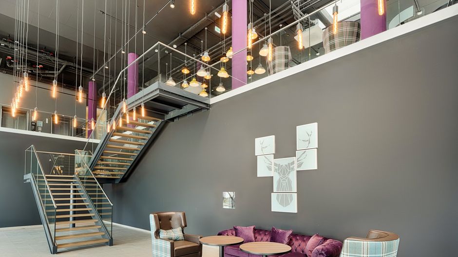 Wolfsburg City Centre Hotel Lobby