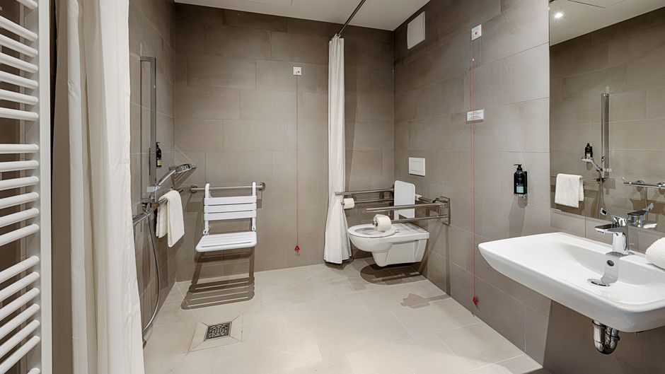Wolfsburg City Centre Hotel Room