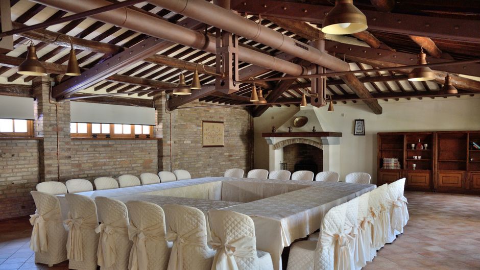 Posta Donini 1579 Meeting