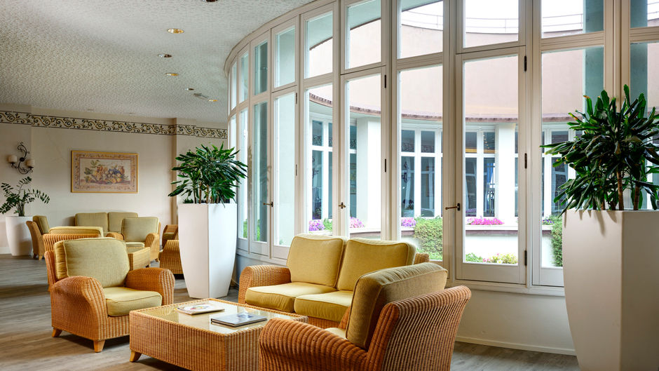 UNAHOTELS Capotaormina Lobby