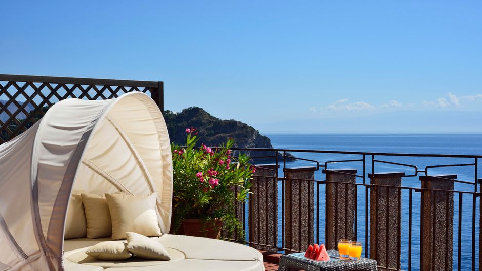 UNAHOTELS Capotaormina Suite