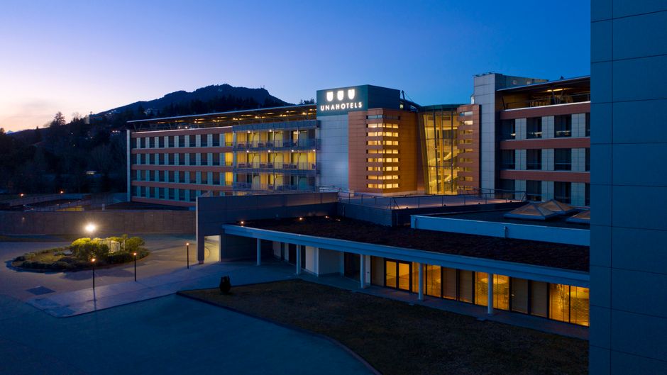 UNAHOTELS Varese Exterior
