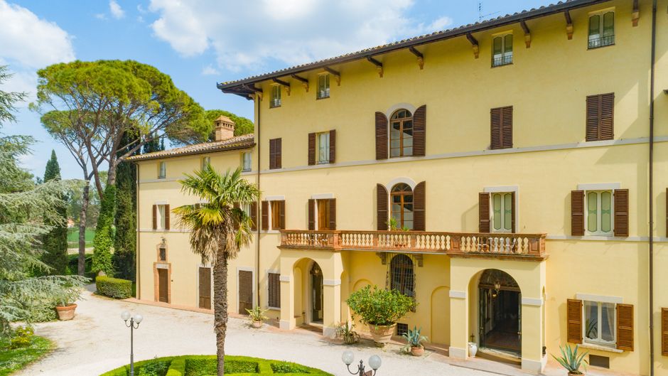 Posta Donini 1579 Exterior