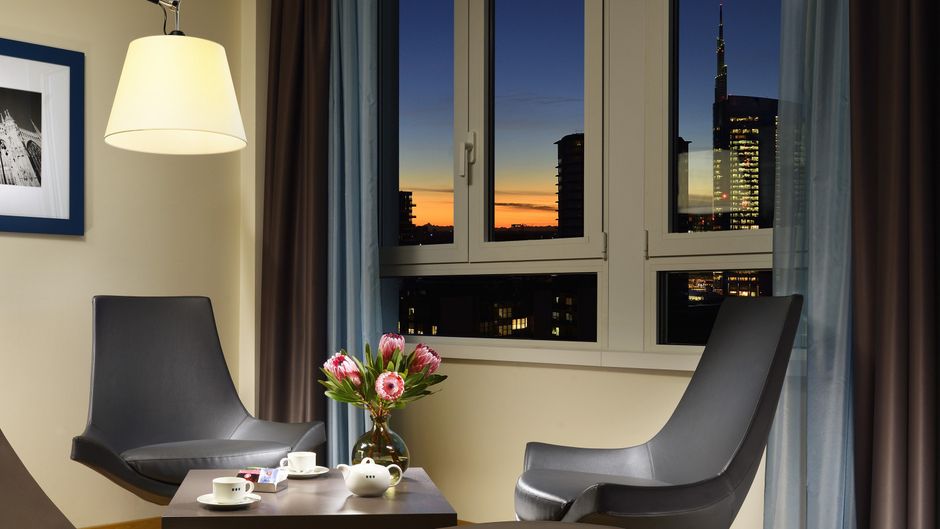 UNAHOTELS Century Milano Lobby