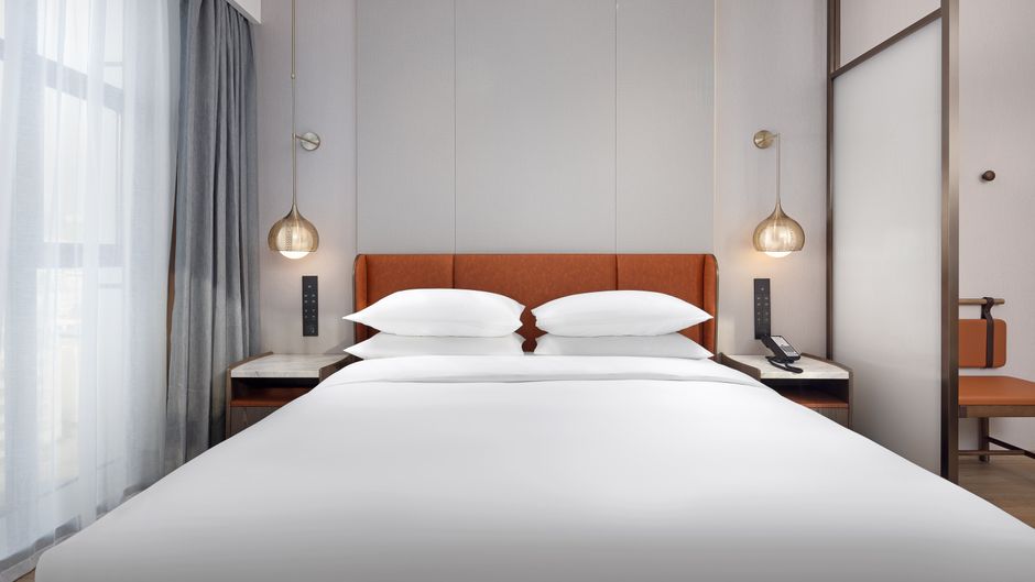 Home2 Suites Xingyi Jushan Plaza Room