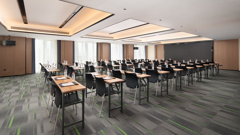 Hampton Inn Jiujiang Eight Mile Lake Meeting