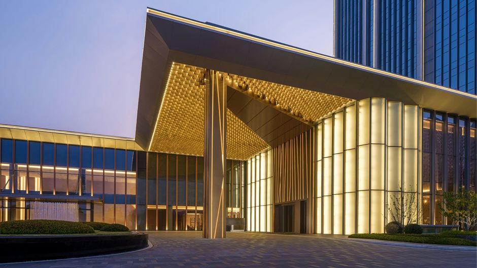 Renaissance Qingdao Hotel Exterior