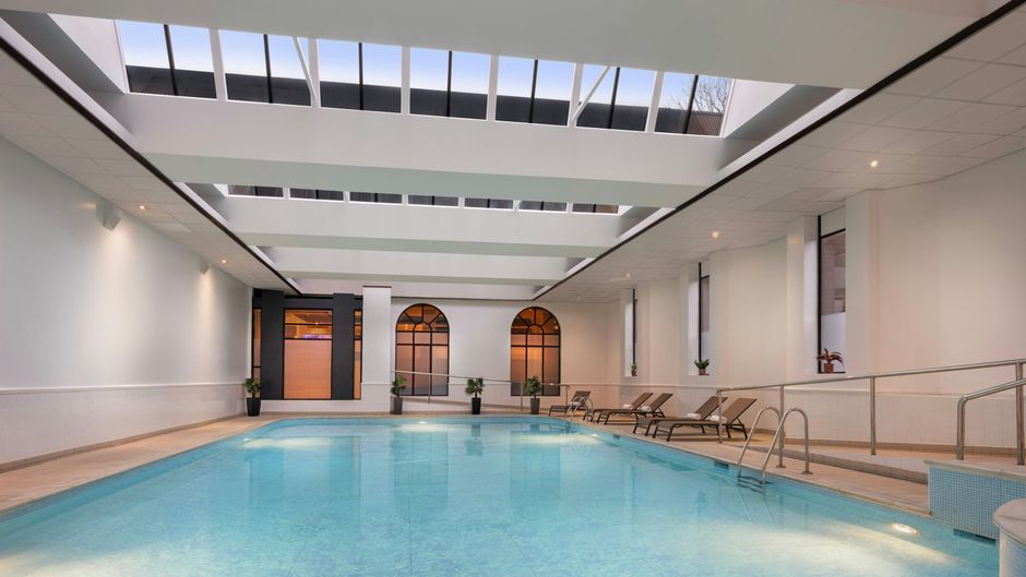Glasgow Marriott Hotel Pool