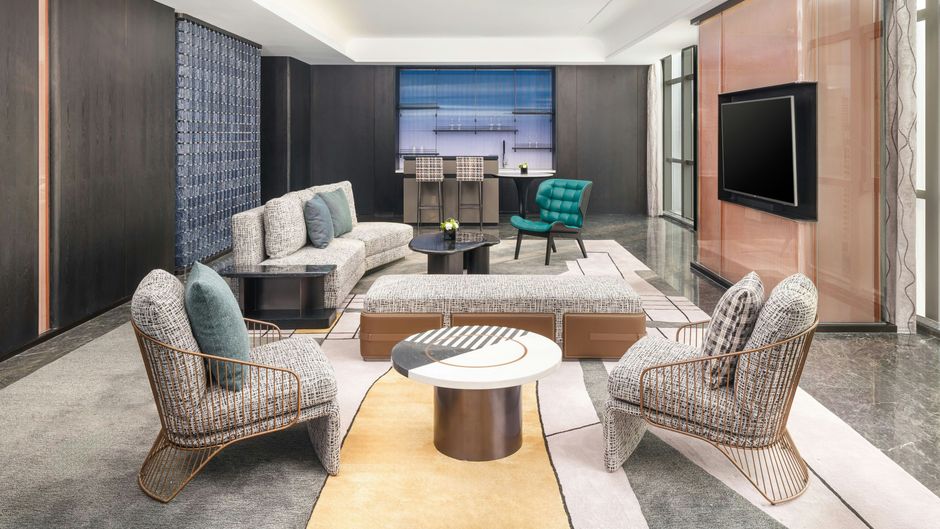 Renaissance Qingdao Hotel Suite