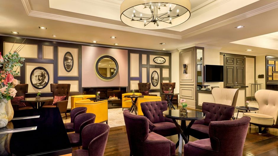 Hamburg Marriott Hotel Lobby