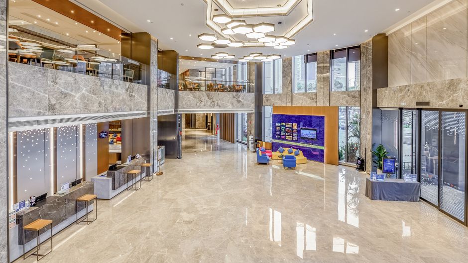 Hampton Dongguan Central Square Lobby