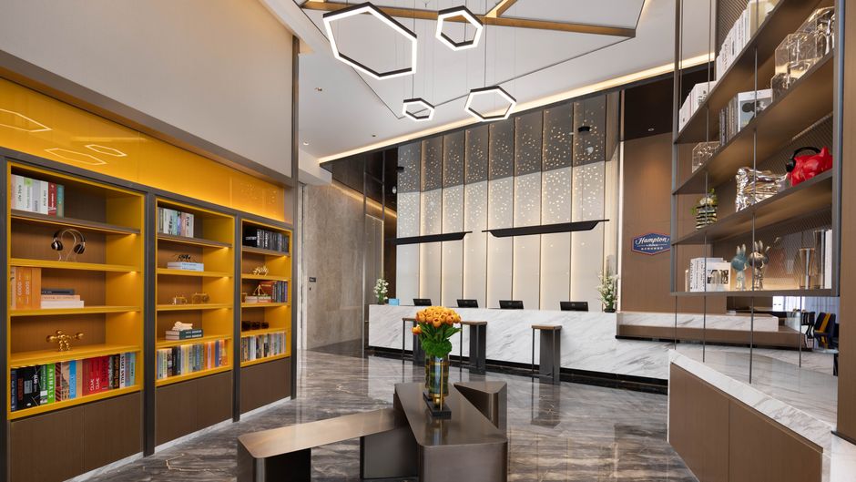 Hampton Inn Wuxi East Railway Station Lobby