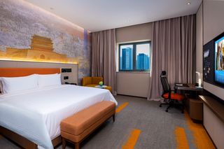 Hampton by Hilton Lize Business District