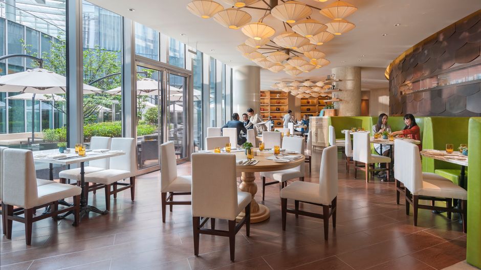Mandarin Oriental Pudong, Shanghai Restaurant