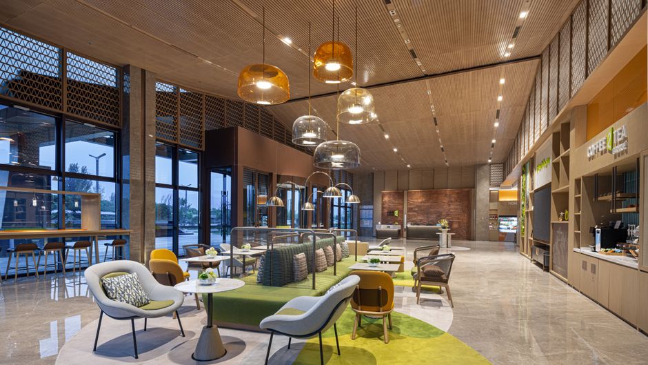 Home2 Suites by Hilton Yongji Lobby