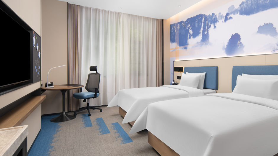 Hampton Inn Zhangjiajie Park Room