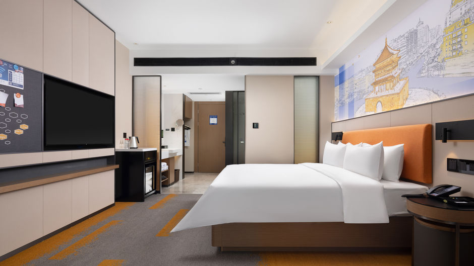 Hampton by Hilton Sanqiao Subway Station Room
