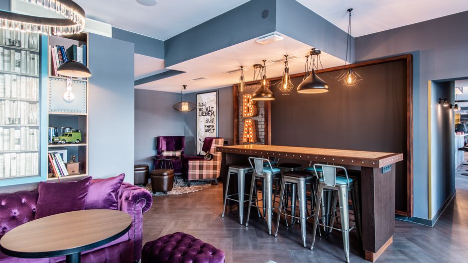 Premier Inn Saarbruecken City Centre Lobby