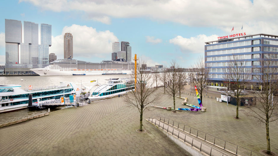Thon Hotel Rotterdam Exterior