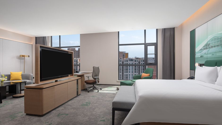 Hampton Hilton YZY West Railway Room
