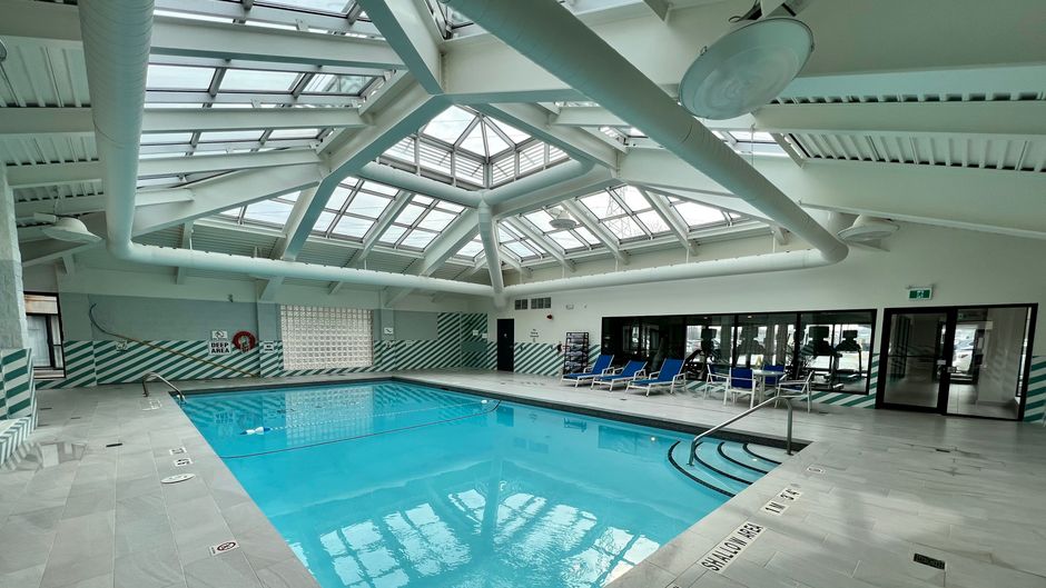 Staybridge Suites Toronto Airport East Pool